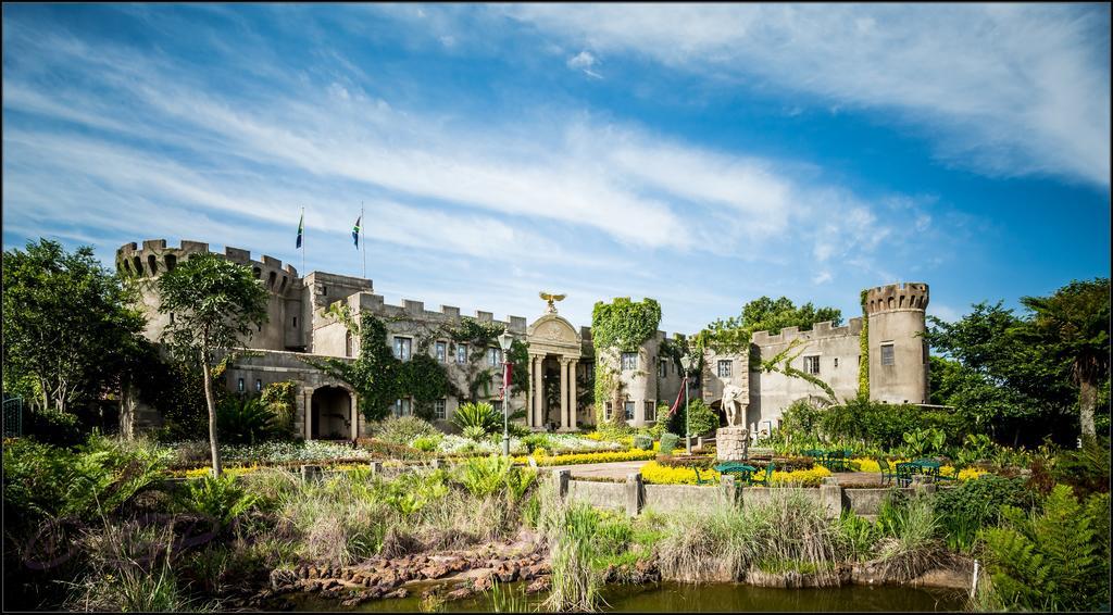 Flycatcher Castle Граскоп Екстериор снимка